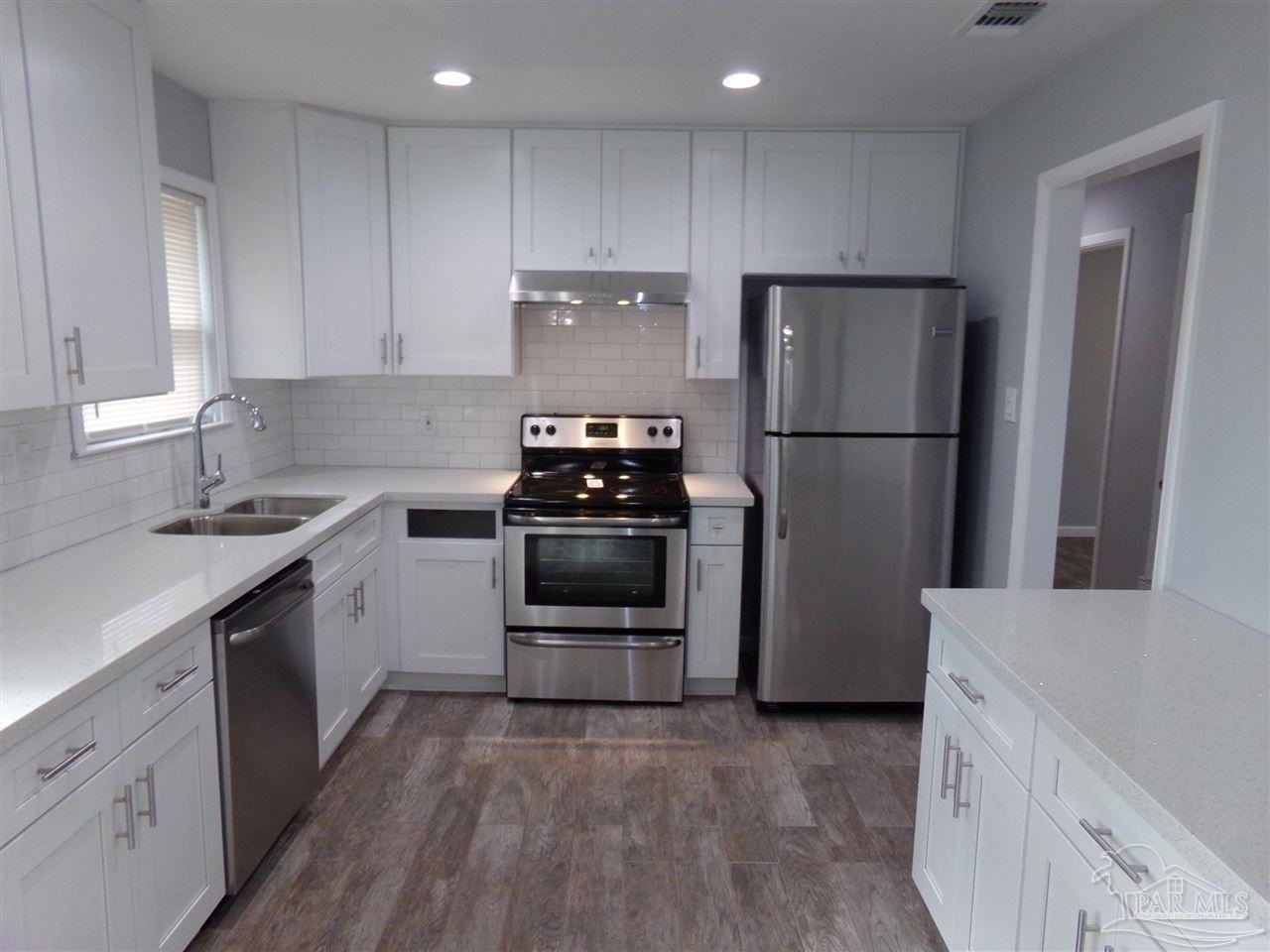 4201 Wycliff Dr - Photo 6 of 16