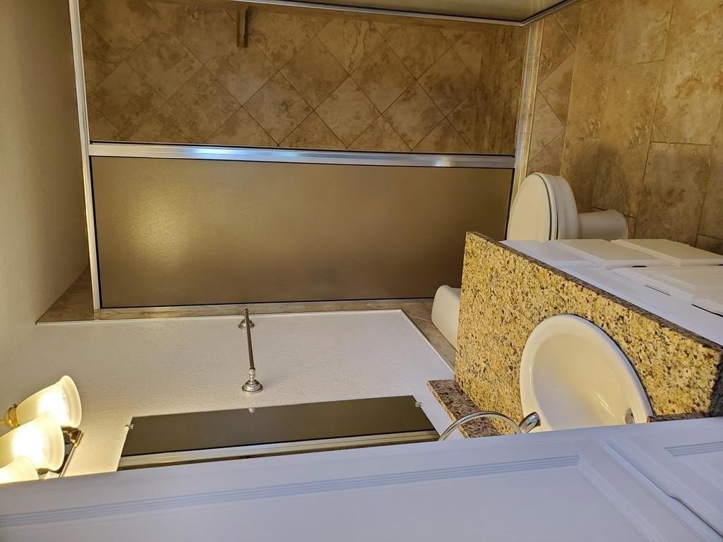 5104 Rainbow Rd #A - Photo 3 of 7