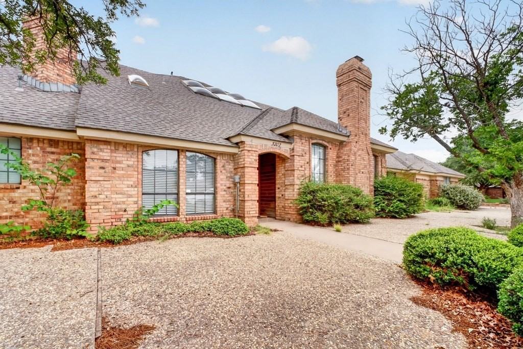 3203 Tealwood Pl - Photo 4 of 47