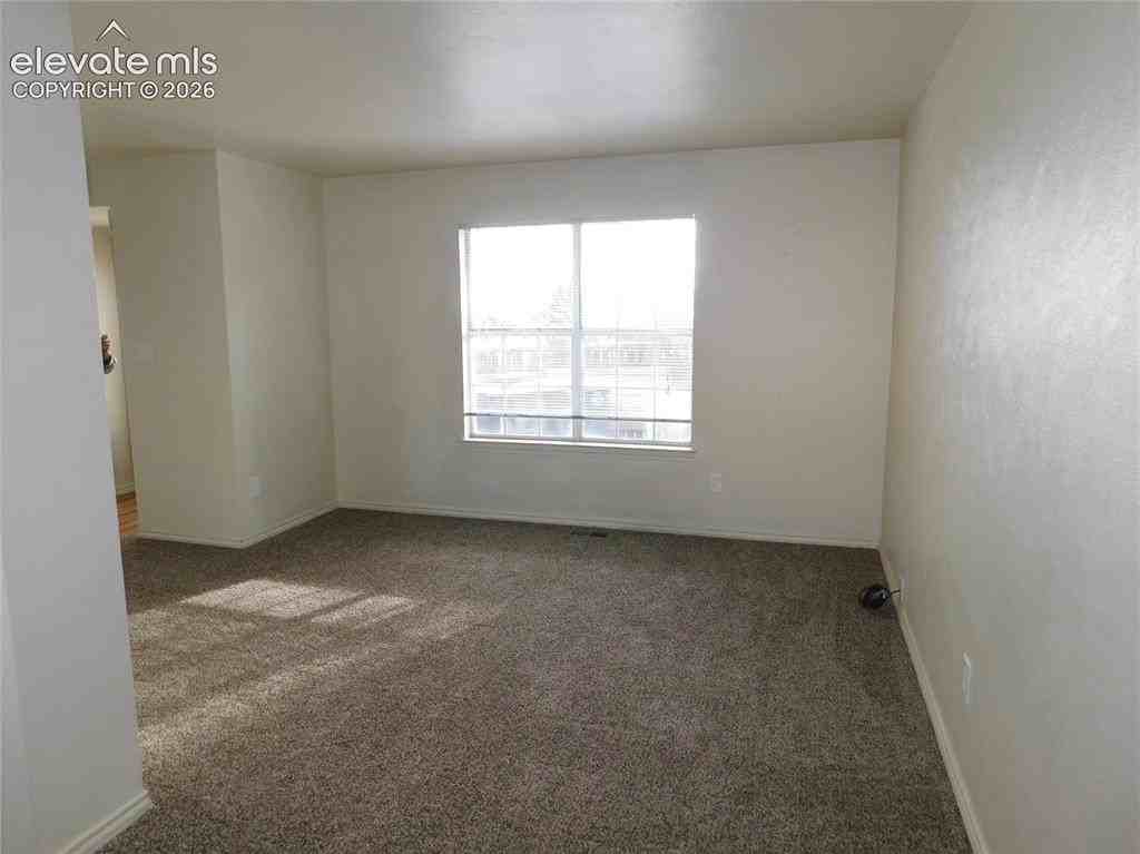 2420 Allegheny Dr - Photo 6 of 12