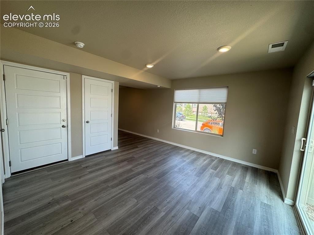 6153 Callan Dr - Photo 4 of 23