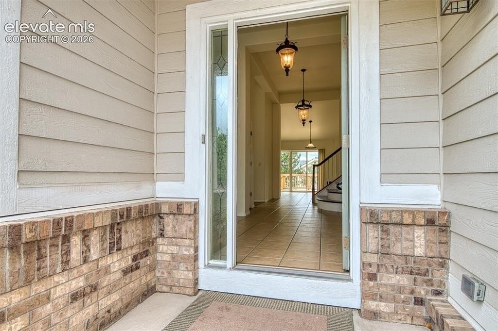705 Witchhazel Ct - Photo 4 of 50