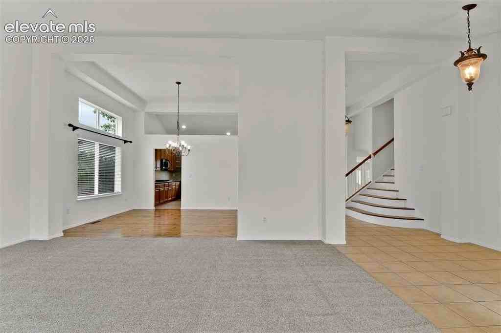 705 Witchhazel Ct - Photo 5 of 50