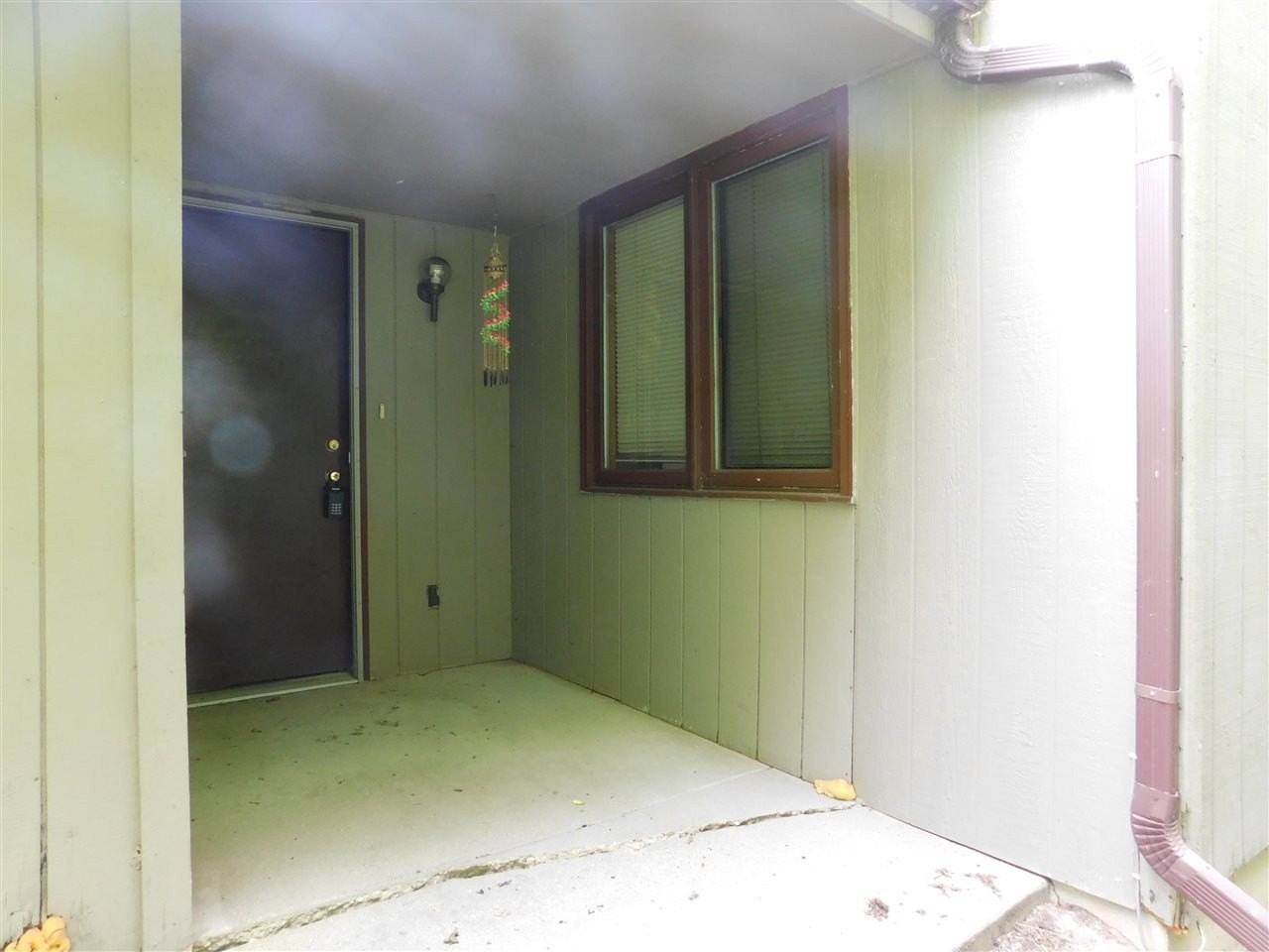 766 Tulip Ln - Photo 2 of 18
