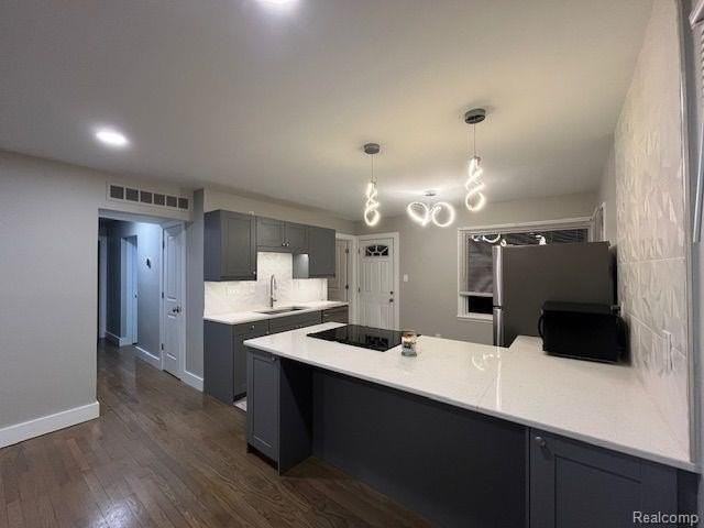 3912 Coolidge Hwy - Photo 4 of 17