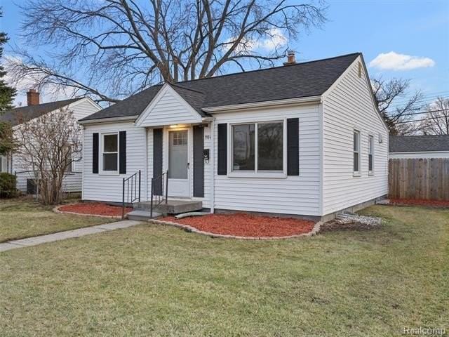 904 E Otis Ave - Photo 3 of 17