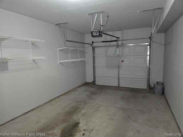 29949 Fox Run Cir - Photo 3 of 28
