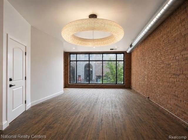 21 N Saginaw St #2A - Photo 2 of 10