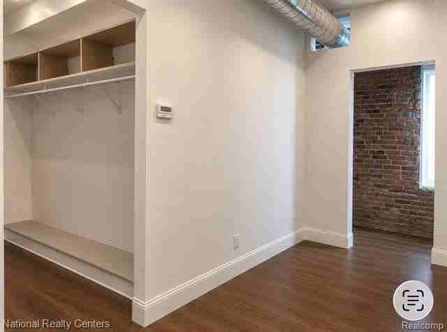 21 N Saginaw St #2A - Photo 6 of 10