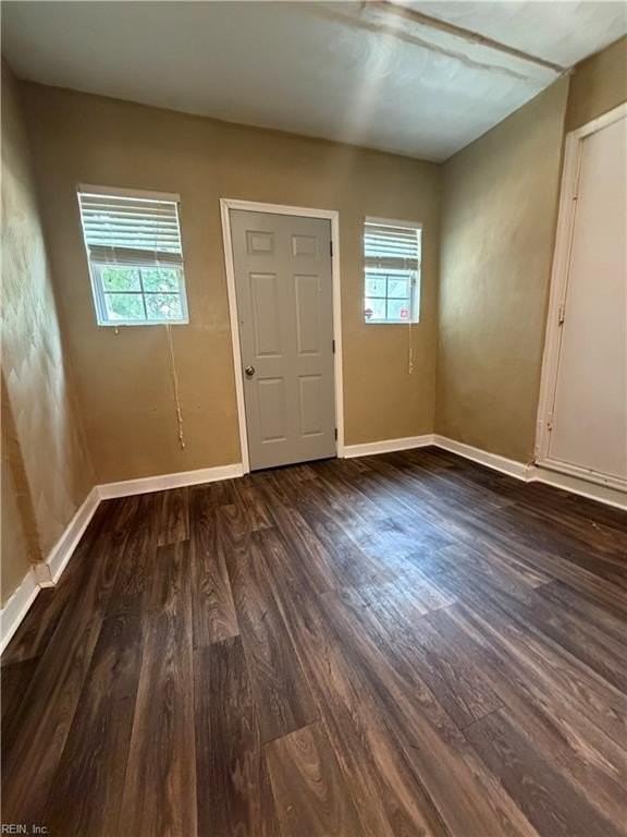 1829 Candlelight Dr - Photo 6 of 19