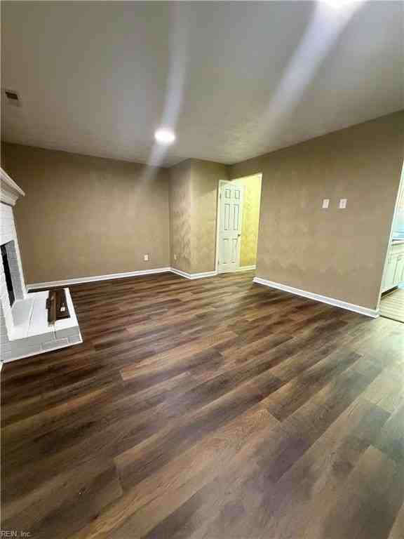 1829 Candlelight Dr - Photo 7 of 19