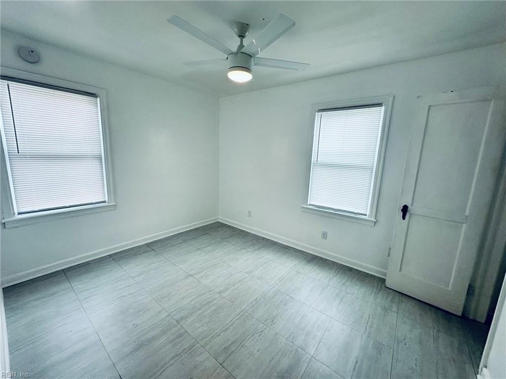 624 Chapel St - Photo 7 of 23