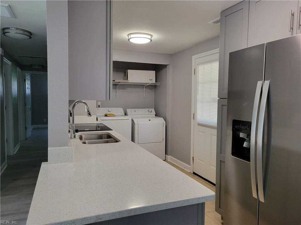 30 Jordan Dr - Photo 2 of 16