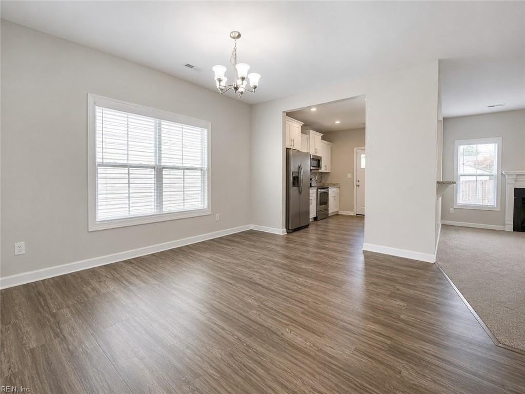 2204 Engle Ave - Photo 5 of 27