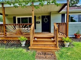 featured image of 1517 Janke Rd