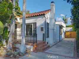 featured image of 432 S Orange Dr