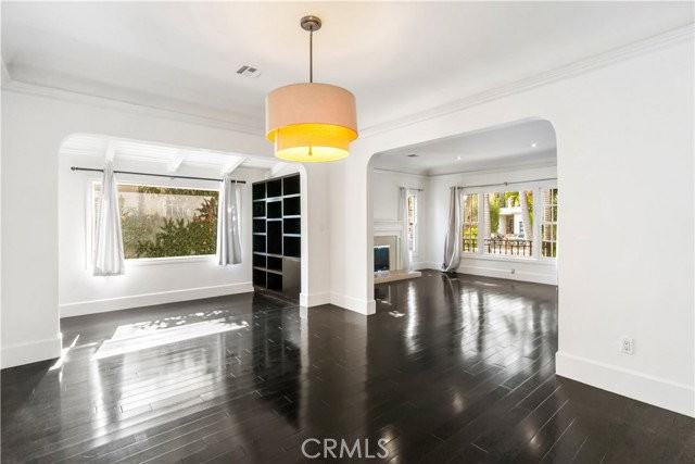 432 S Orange Dr - Photo 6 of 7