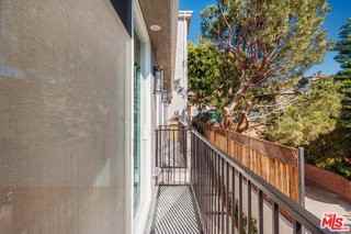 1332 Mohawk St - Photo 6 of 8