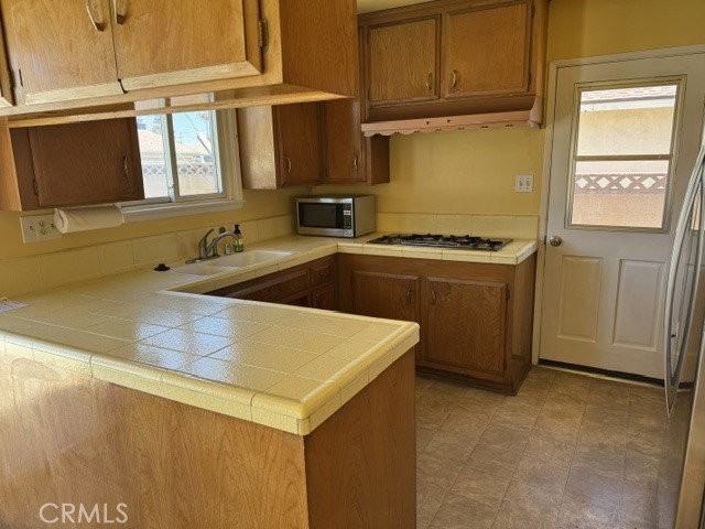 23228 Evalyn Ave - Photo 3 of 8