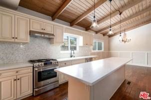 featured image of 1604 Oak Ave