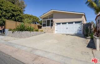 1604 Oak Ave - Photo 3 of 8