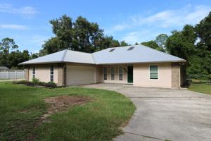 featured image of 4225 Oak Ln