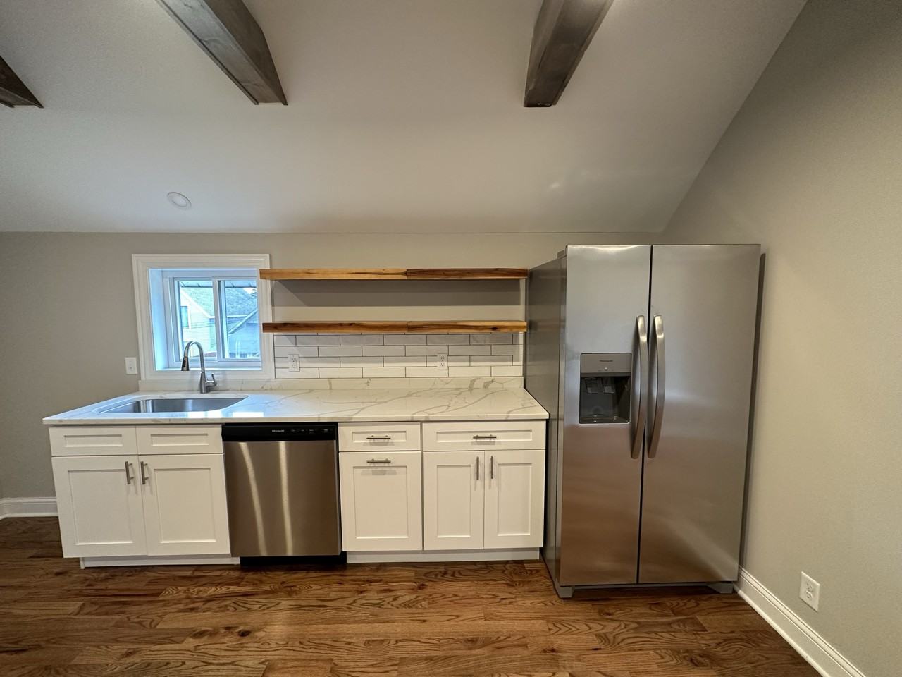 1111 Spring StreetUnit B #B - Photo 6 of 17