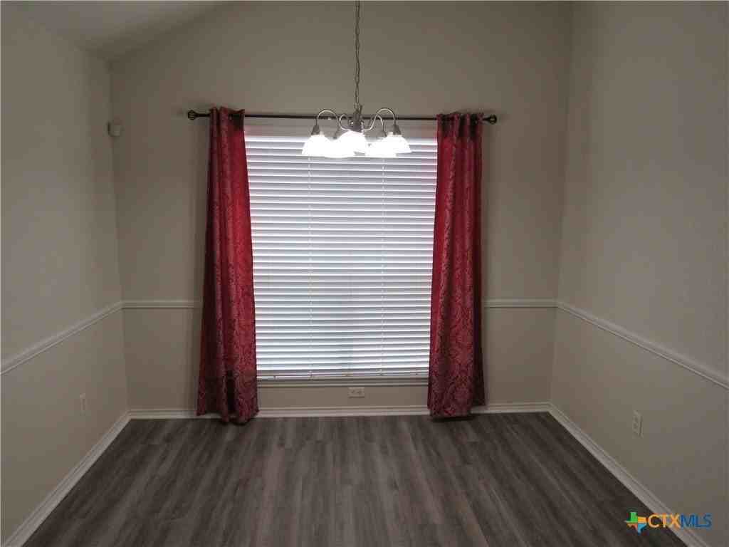 2911 Bastion Loop - Photo 7 of 20