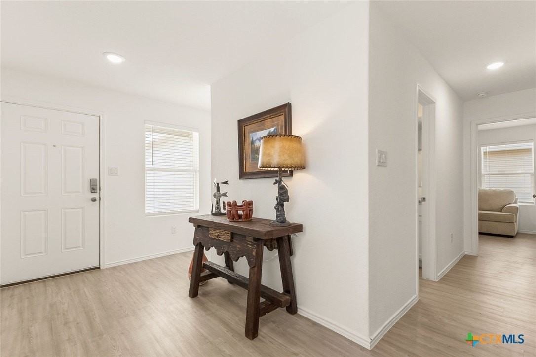 9129 Navarro Vis - Photo 6 of 24
