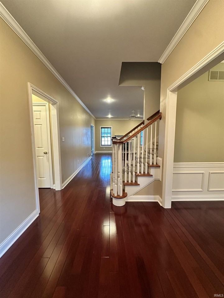 4595 Prescot Dr - Photo 2 of 35
