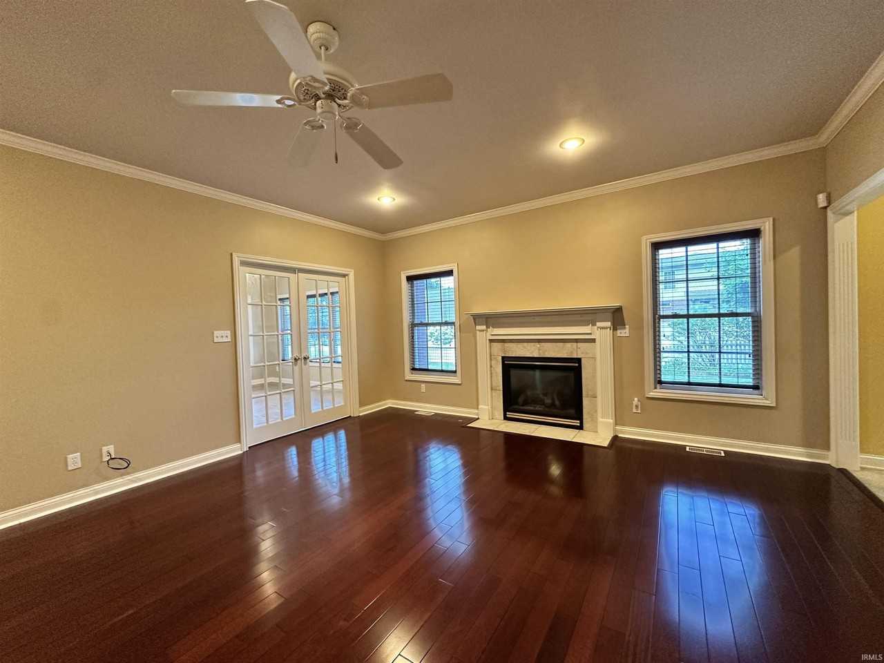 4595 Prescot Dr - Photo 4 of 35