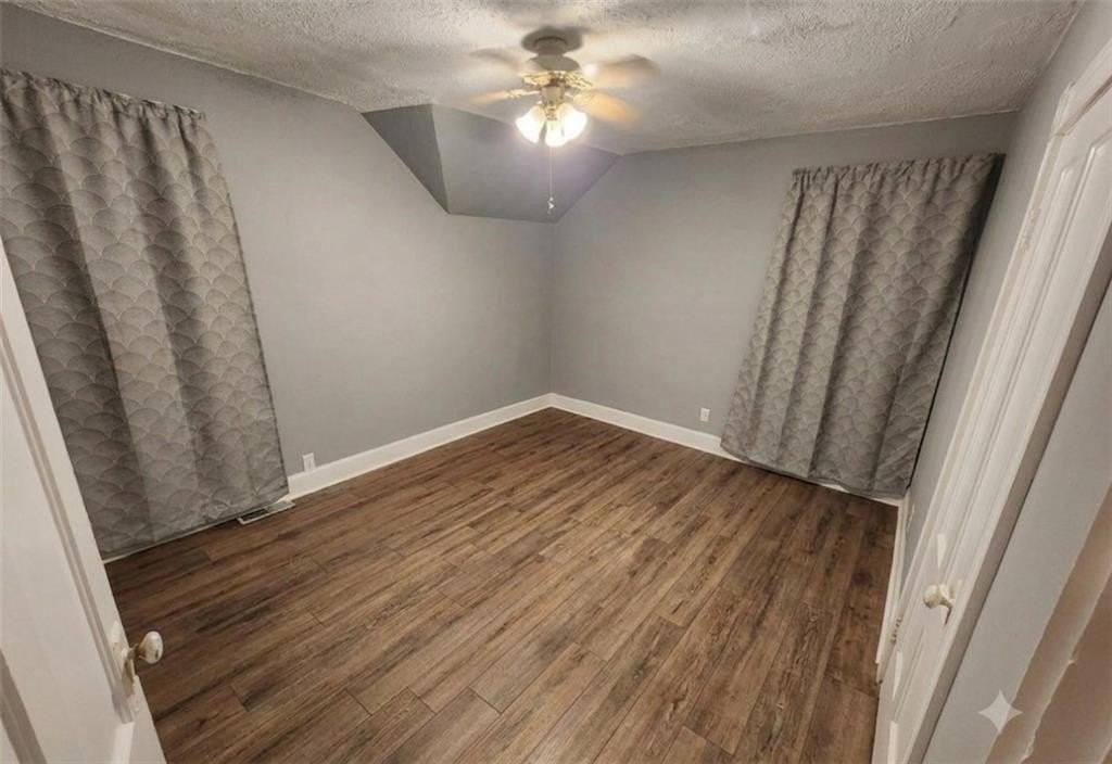 109 Cleveland St - Photo 3 of 11