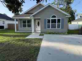 featured image of 37 Cochise St