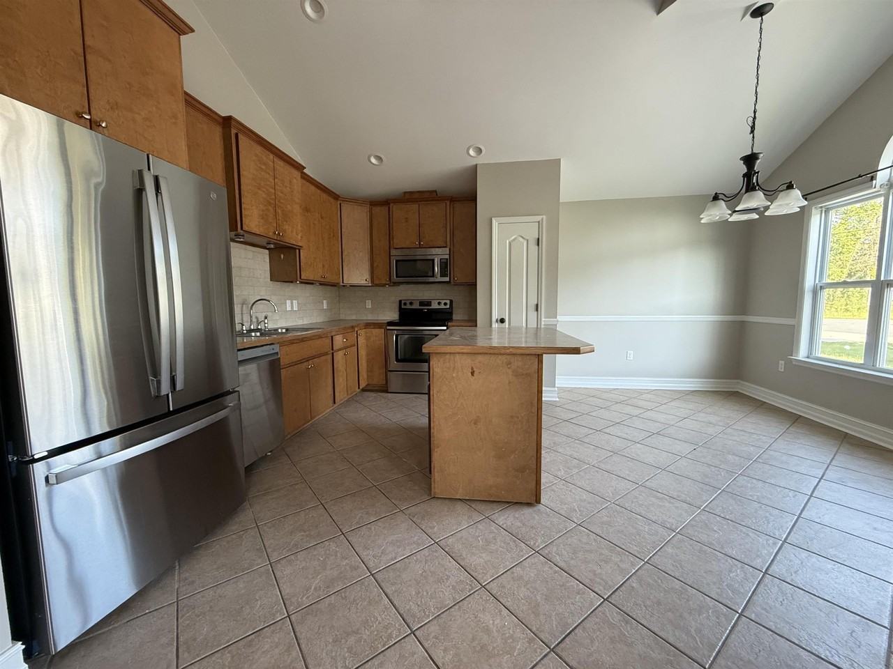 37 Cochise St - Photo 6 of 18