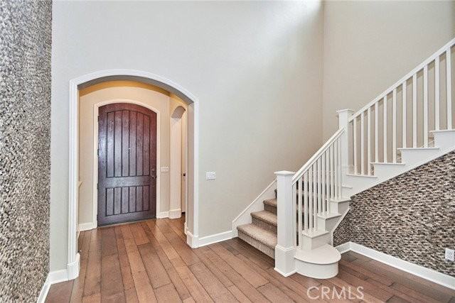 116 Bridle Path - Photo 3 of 8