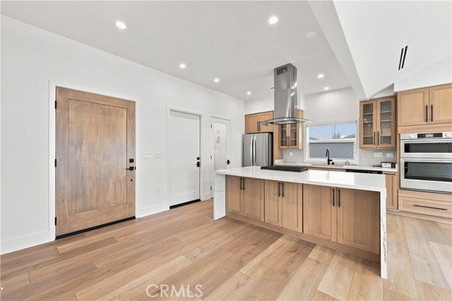 17511 Leafwood Ln - Photo 3 of 6