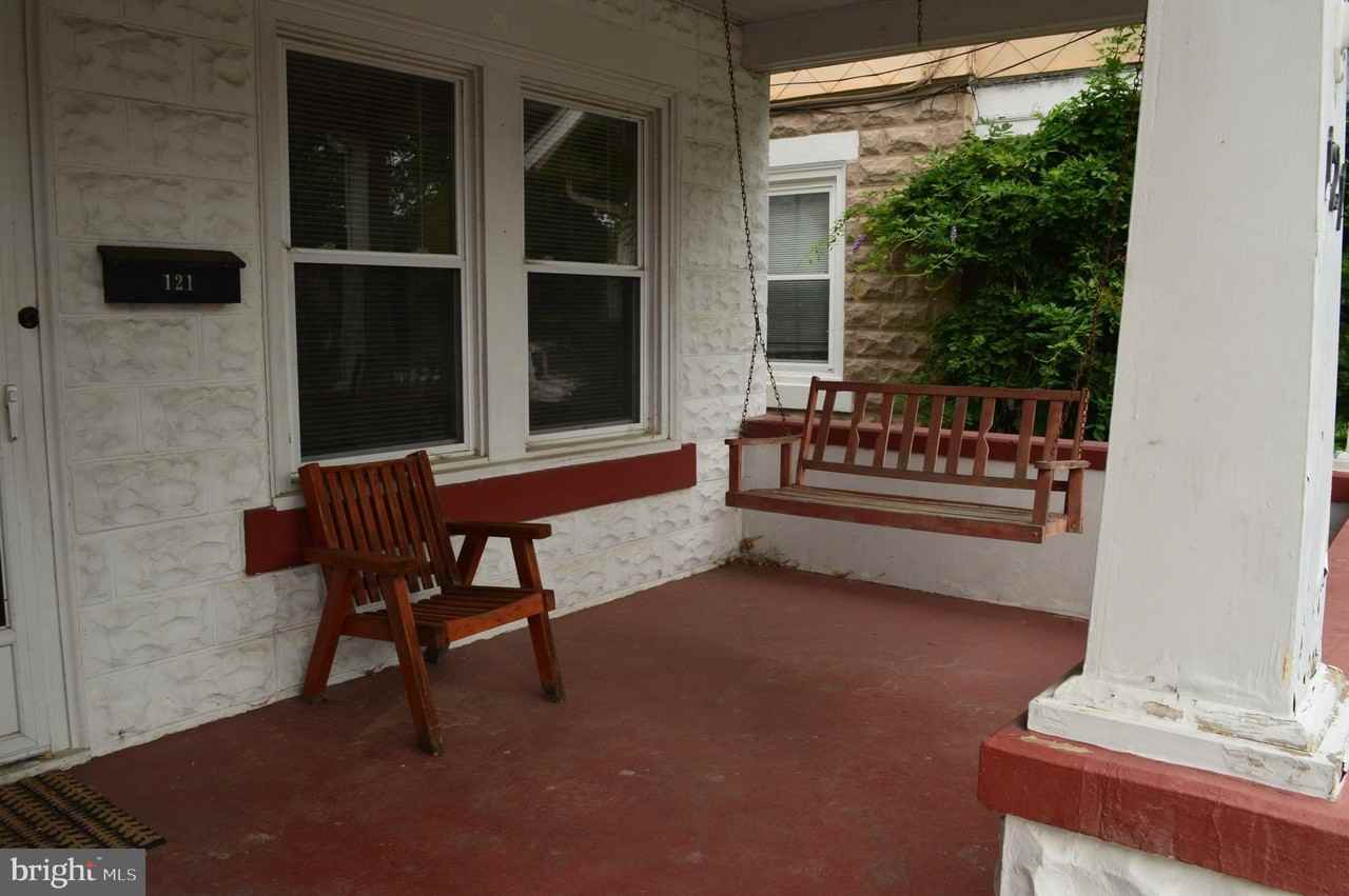 121 Broad St - Photo 3 of 38