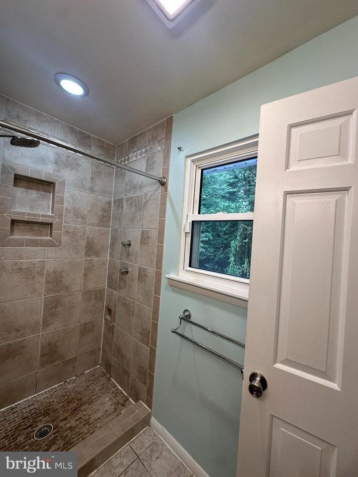 308 Sorel Ct - Photo 6 of 17