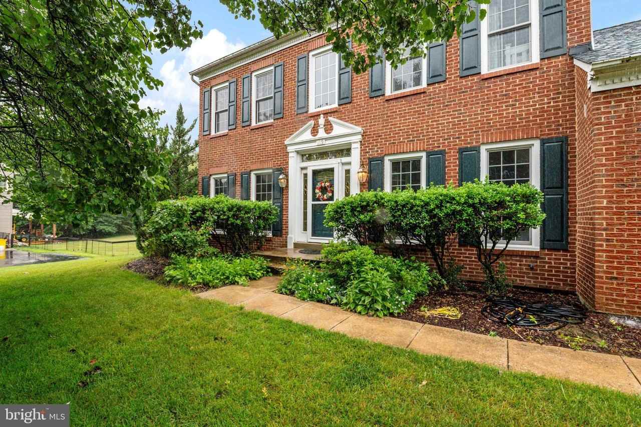 119 Fordham Dr - Photo 2 of 42
