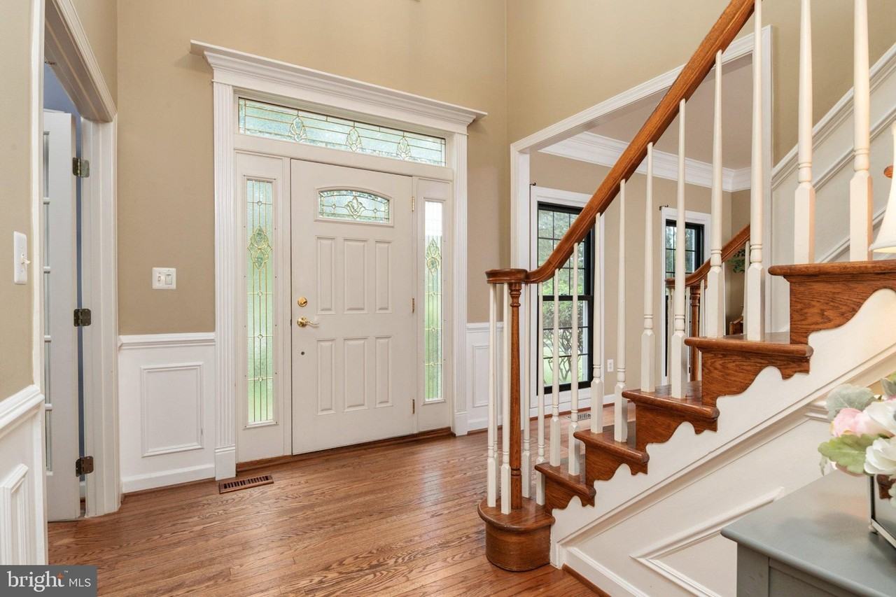 119 Fordham Dr - Photo 3 of 42