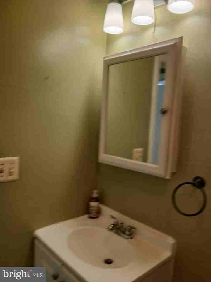 1704 Monterey St - Photo 7 of 7