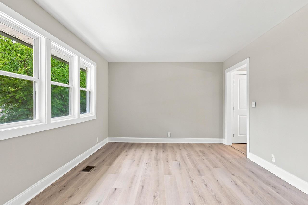 508 Hiawatha Cir #1 - Photo 6 of 34