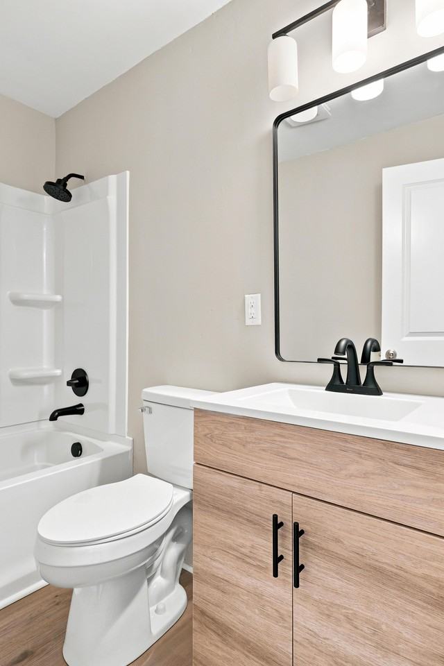 508 Hiawatha Cir #1 - Photo 3 of 34