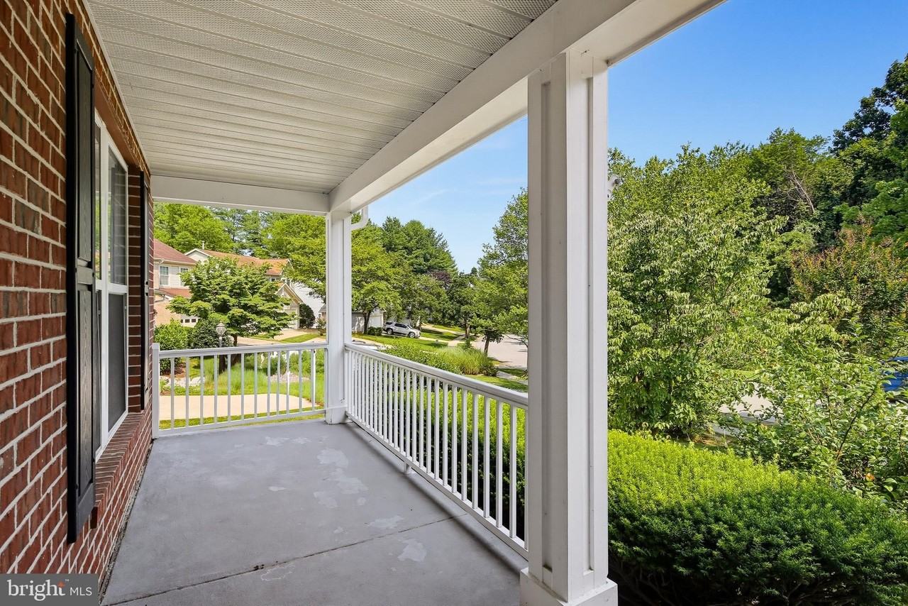 6505 Autumn Wind Cir - Photo 4 of 50