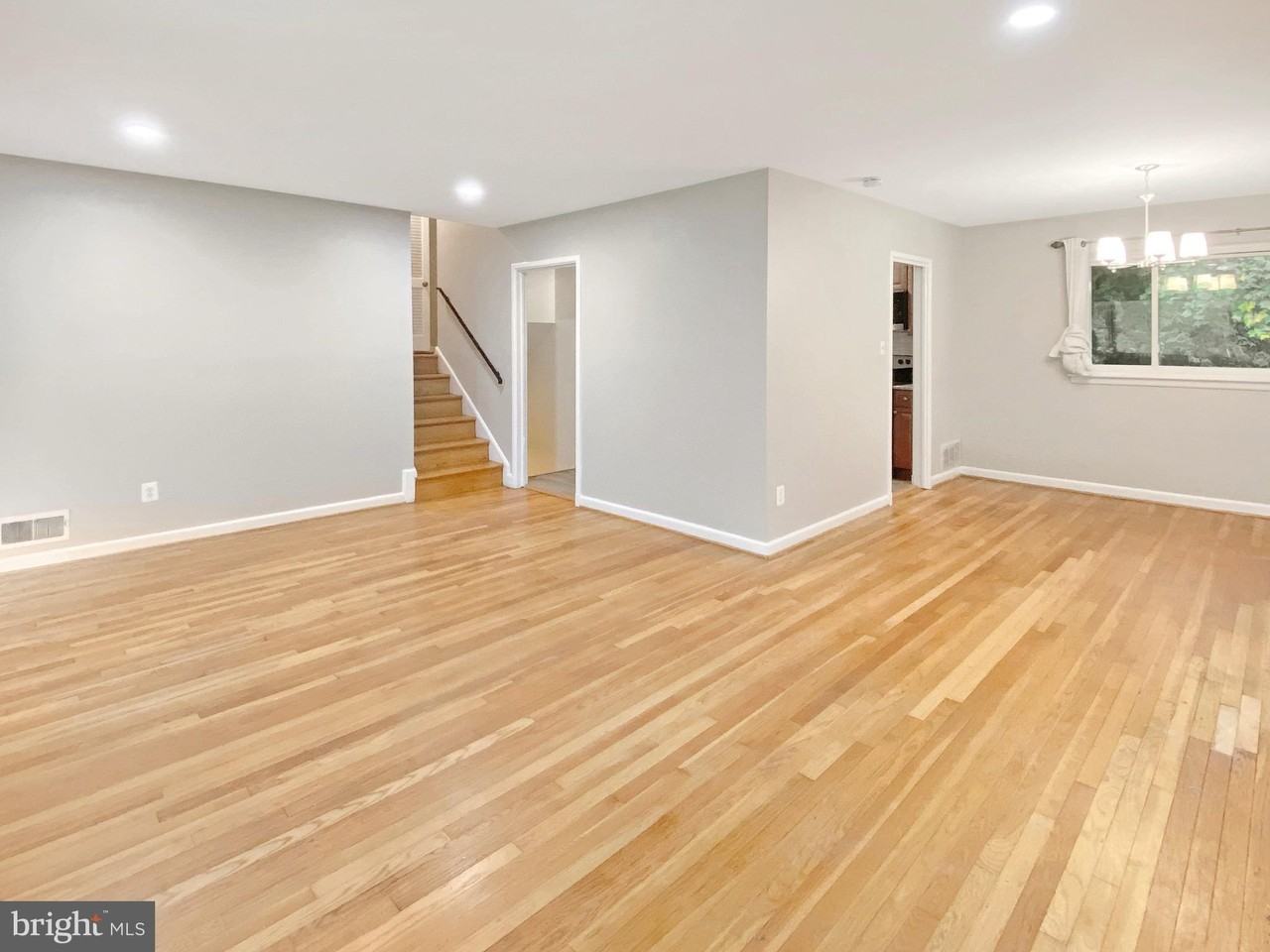 6325 Tone Ct - Photo 5 of 24