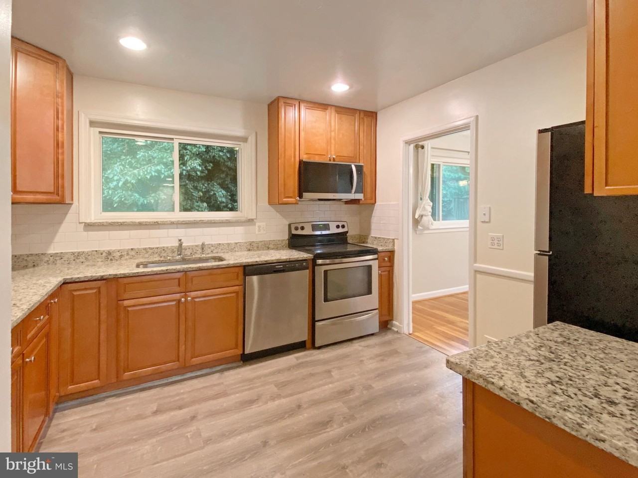 6325 Tone Ct - Photo 7 of 24