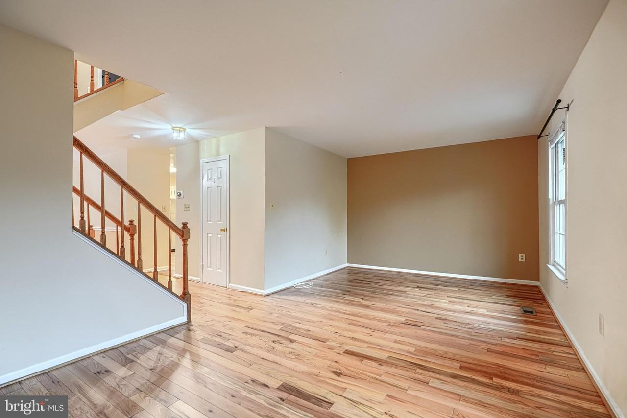 11322 Baritone Ct - Photo 4 of 27