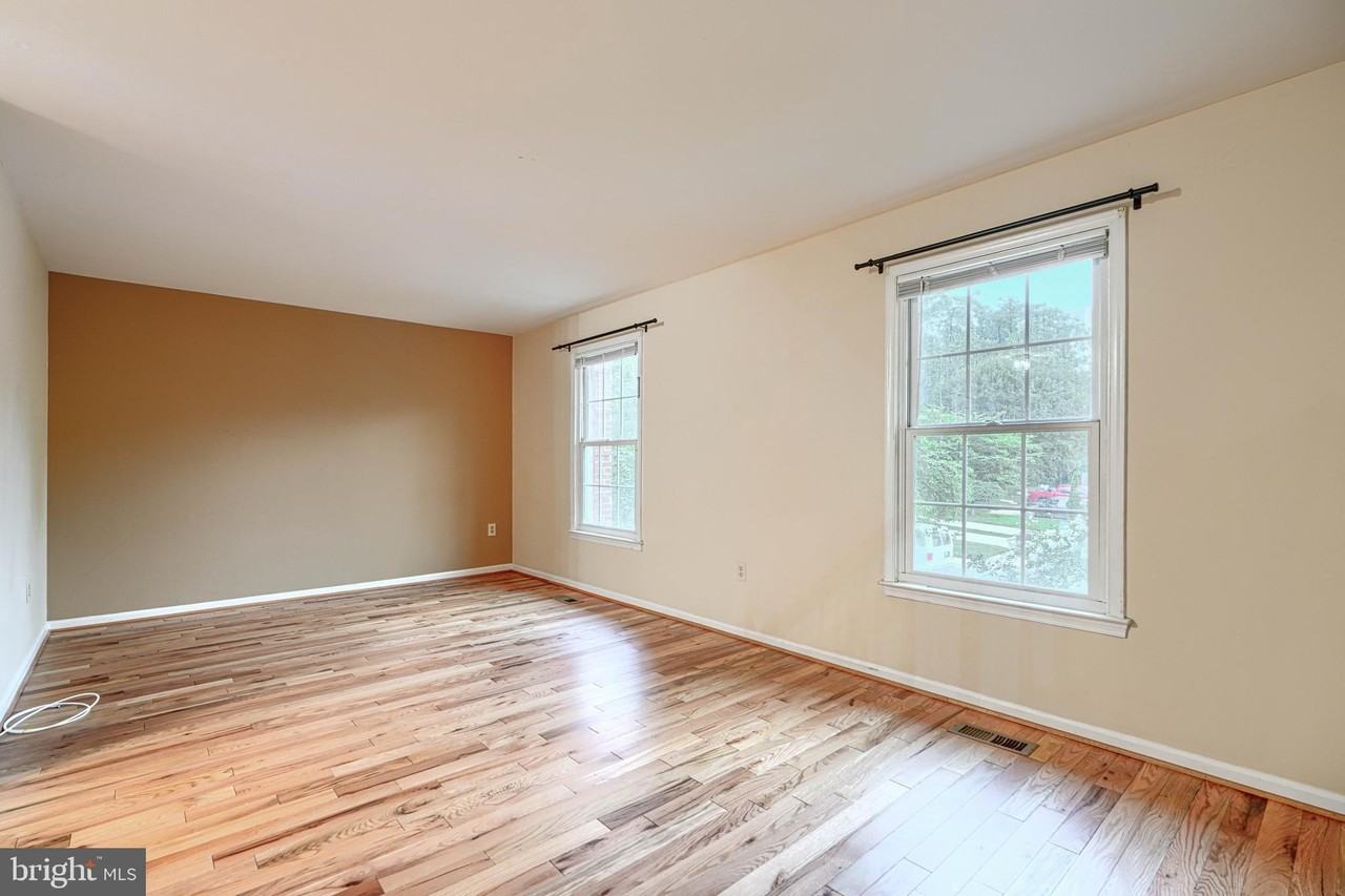 11322 Baritone Ct - Photo 5 of 27
