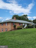 featured image of 9 Stoneyhurst Ct