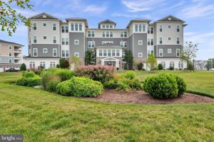 featured image of 190 Harrier Way #24